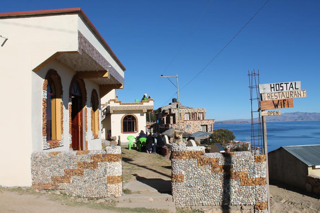 Hostal Jallalla Comunidad Yumani Kültér fotó
