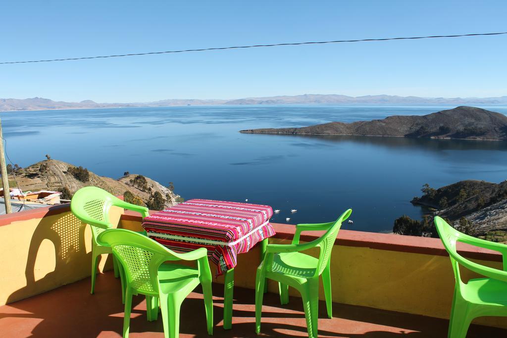 Hostal Jallalla Comunidad Yumani Kültér fotó