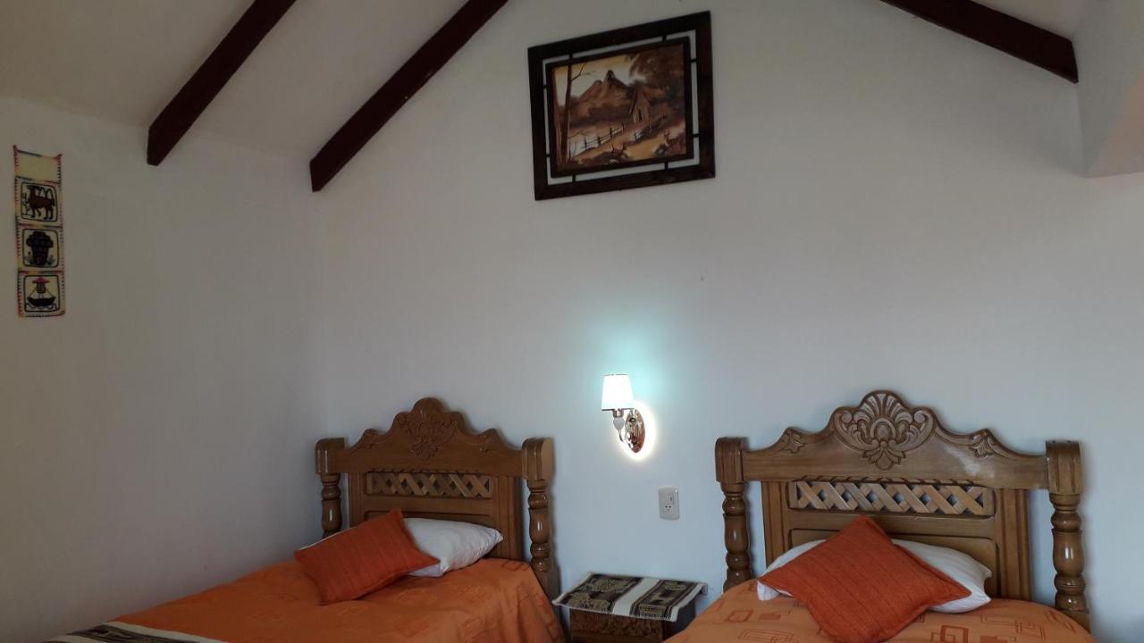 Hostal Jallalla Comunidad Yumani Kültér fotó